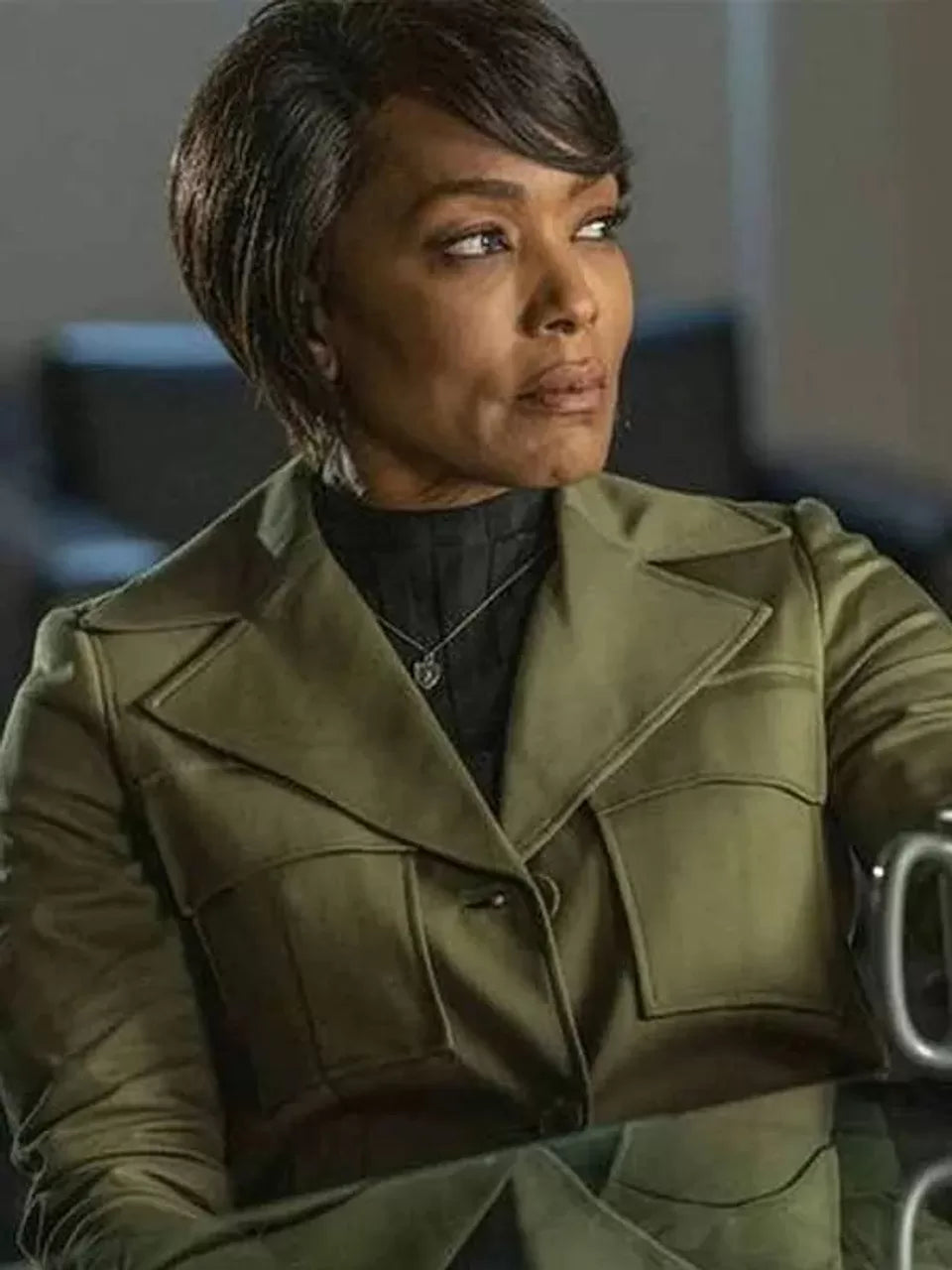 9-1-1 Angela Bassett Green Coat