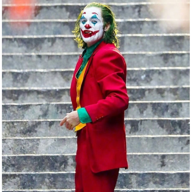 joaquin phoenix joker coat